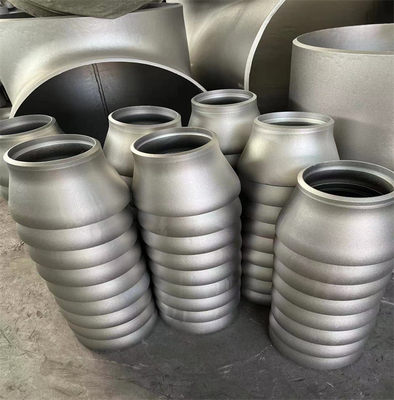 Kohlenstoffstahl-Reduzierer Sch 80 ASTM A860 WPHYX 52 konzentrisches Rohr-Reduzierer 12 Zoll 24 Zoll