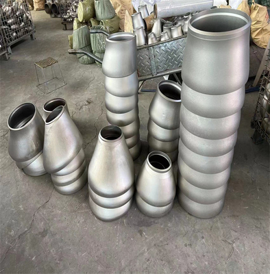 Kohlenstoffstahl-Reduzierer Sch 80 ASTM A860 WPHYX 52 konzentrisches Rohr-Reduzierer 12 Zoll 24 Zoll